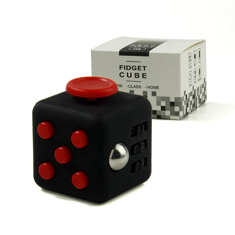 11 Colour Mini Fidget Cube Toy Vinyl Desk Finger Toys Squeeze Fun Stress Reliever 3.3cm Hand Spinner Antistress Cubo With Box